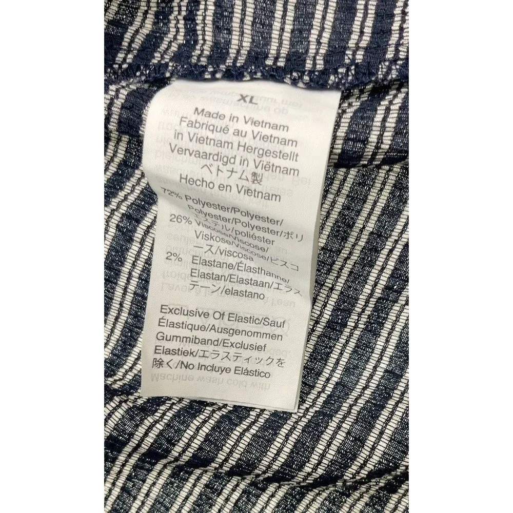 Texture & Thread Women's Tank Top - Picture 4 of 4